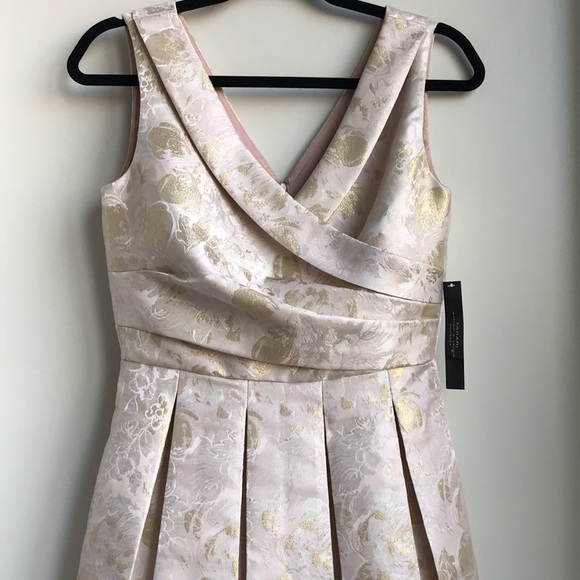 Tahari Samantha Blush light Gold Metallic Cocktail dress - Picture 4 of 16